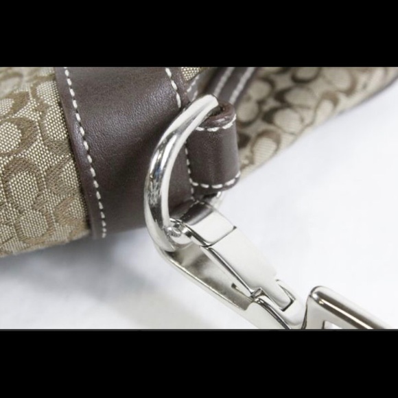 Coachđź’ĄVINTAGE~RAREđź’ĄBrown Monogram Extra Large Laptop Carrier - Picture 6 of 7